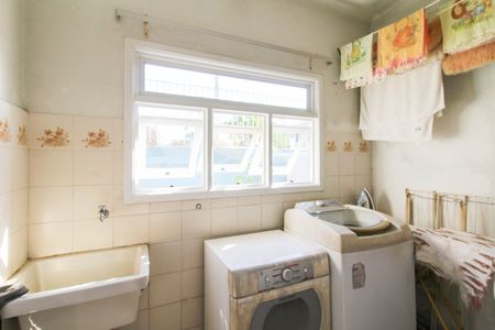 Área de Serviço de casa à venda com 5 quartos, 250m² em Marechal Rondon, Canoas