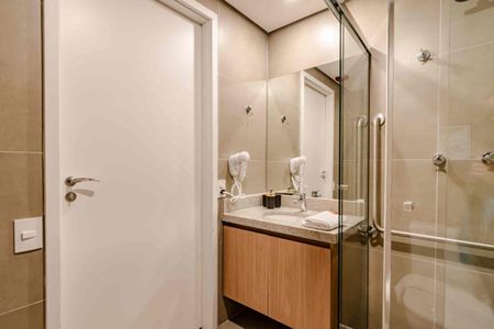 Banheiro de apartamento à venda com 1 quarto, 25m² em Liberdade, São Paulo