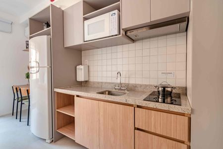 Cozinha de apartamento à venda com 1 quarto, 25m² em Liberdade, São Paulo