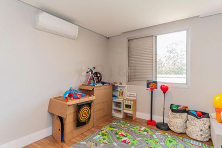 Apartamento à venda com 3 quartos, 135m² em Campo Belo, São Paulo