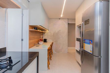 Apartamento à venda com 3 quartos, 135m² em Campo Belo, São Paulo