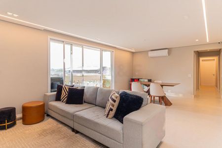 Apartamento à venda com 3 quartos, 135m² em Campo Belo, São Paulo