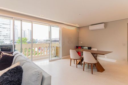 Apartamento à venda com 3 quartos, 135m² em Campo Belo, São Paulo