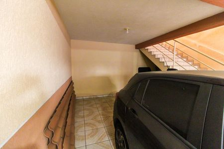 Casa à venda com 300m², 3 quartos e 3 vagas Casa à venda com 300m², 3 quartos e 3 vagasGaragem