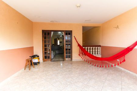Varanda de casa à venda com 3 quartos, 300m² em Parque Santa Rita, São Paulo