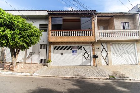 Fachada + Placa de casa à venda com 3 quartos, 300m² em Parque Santa Rita, São Paulo