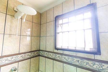 Casa à venda com 300m², 3 quartos e 3 vagas Casa à venda com 300m², 3 quartos e 3 vagasBanheiro social