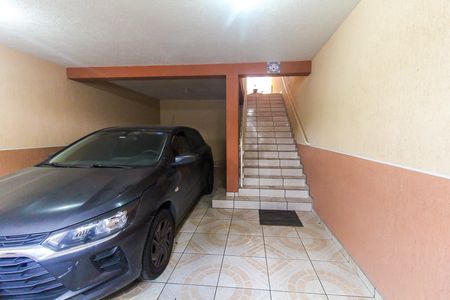 Garagem de casa à venda com 3 quartos, 300m² em Parque Santa Rita, São Paulo