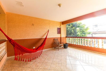 Varanda de casa à venda com 3 quartos, 300m² em Parque Santa Rita, São Paulo