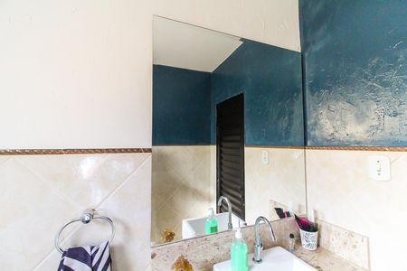 Casa à venda com 300m², 3 quartos e 3 vagas Casa à venda com 300m², 3 quartos e 3 vagasLavabo