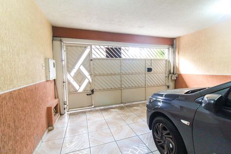 Casa à venda com 300m², 3 quartos e 3 vagas Casa à venda com 300m², 3 quartos e 3 vagasGaragem