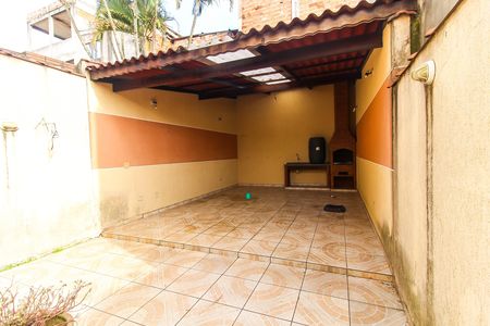 Casa à venda com 300m², 3 quartos e 3 vagas Casa à venda com 300m², 3 quartos e 3 vagasÀrea gourmet