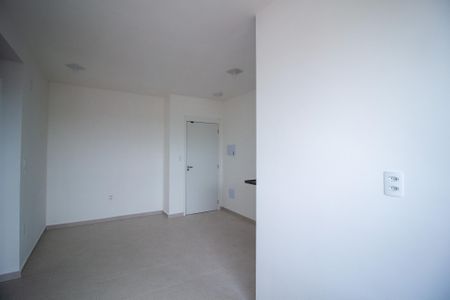 Sala  de apartamento para alugar com 2 quartos, 45m² em Rio Acima, Votorantim