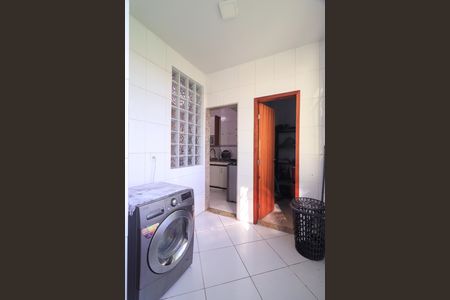 Apartamento para alugar com 82m², 2 quartos e 1 vaga Apartamento para alugar com 82m², 2 quartos e 1 vagaÁrea de Serviço