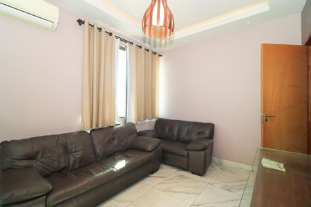 Apartamento para alugar com 2 quartos, 82m² em Vila Valqueire, Rio de Janeiro