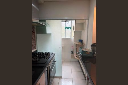 Apartamento à venda com 48m², 2 quartos e 1 vagaCozinha