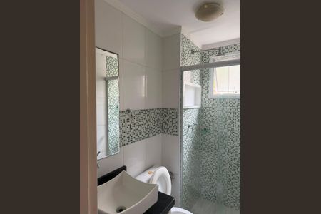 Banheiro de apartamento à venda com 2 quartos, 48m² em Vila Mendes, São Paulo