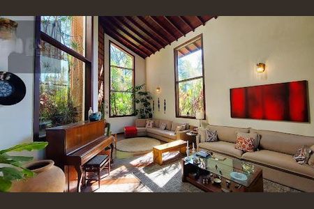 Casa à venda com 500m², 4 quartos e 3 vagas