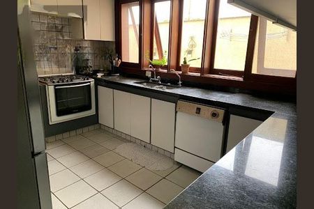 Casa à venda com 4 quartos, 500m² em Alphaville, Santana de Parnaíba