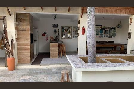 Casa à venda com 500m², 4 quartos e 3 vagas
