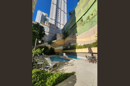 Área externa de apartamento para alugar com 1 quarto, 55m² em Vila Suzana, São Paulo