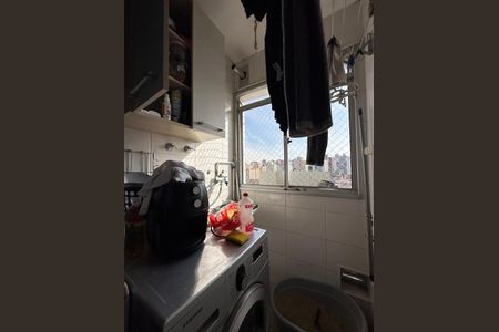 Área de Serviço de apartamento para alugar com 2 quartos, 52m² em Parque Bristol, São Paulo