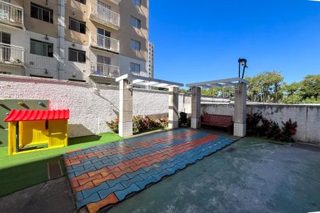 Área externa de apartamento para alugar com 2 quartos, 52m² em Parque Bristol, São Paulo