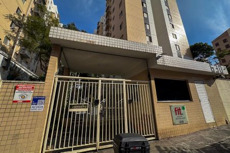Fachada de apartamento para alugar com 2 quartos, 52m² em Parque Bristol, São Paulo