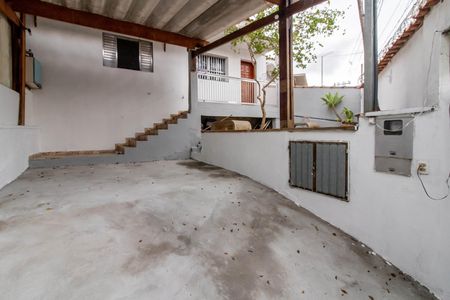Garagem de casa para alugar com 3 quartos, 156m² em Jardim Flor da Montanha, Guarulhos