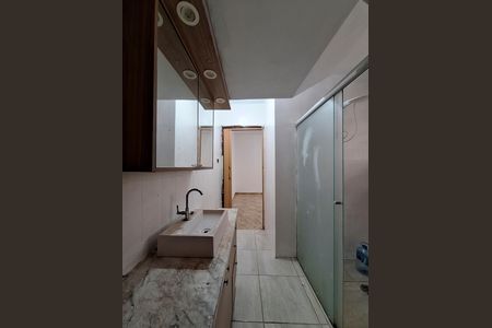 Apartamento para alugar com 47m², 2 quartos e 1 vaga Apartamento para alugar com 47m², 2 quartos e 1 vagaBanheiro