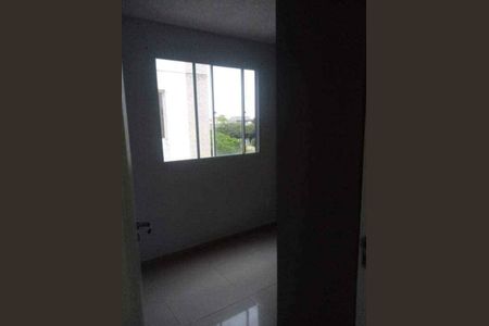 Apartamento à venda com 42m², 2 quartos e 1 vaga Apartamento à venda com 42m², 2 quartos e 1 vagaQuarto