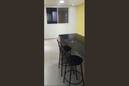 Apartamento à venda com 42m², 2 quartos e 1 vaga Apartamento à venda com 42m², 2 quartos e 1 vagaSala