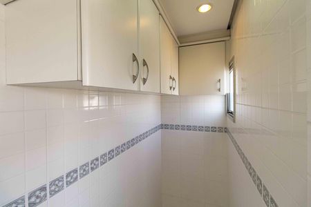 Dispensa de apartamento para alugar com 3 quartos, 102m² em Vila Gumercindo, São Paulo