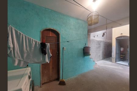Área de Serviço de casa para alugar com 3 quartos, 135m² em Jardim dos Bichinhos, São Paulo