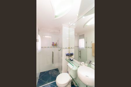 Banheiro de apartamento para alugar com 2 quartos, 57m² em Jardim Nove de Julho, São Paulo