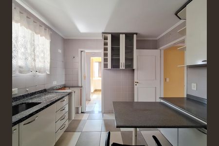 Cozinha de apartamento à venda com 3 quartos, 112m² em Santana, São Paulo