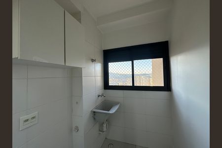 Área de Serviço de apartamento para alugar com 2 quartos, 59m² em Jardim Belval, Barueri