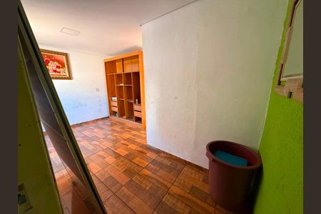 Quarto de casa para alugar com 1 quarto, 50m² em Canindé, São Paulo