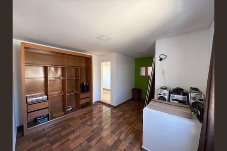 Quarto de casa para alugar com 1 quarto, 50m² em Canindé, São Paulo