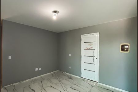 Sala /cozinha de apartamento para alugar com 2 quartos, 45m² em Jardim Maringa, São Paulo