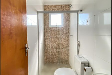 Banheiro  de apartamento para alugar com 2 quartos, 45m² em Jardim Maringa, São Paulo