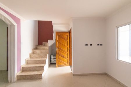 Sala de casa para alugar com 3 quartos, 161m² em Cidade Industrial de Curitiba, Curitiba