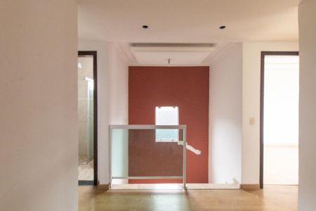 Casa para alugar com 161m², 3 quartos e 3 vagas Casa para alugar com 161m², 3 quartos e 3 vagasHall