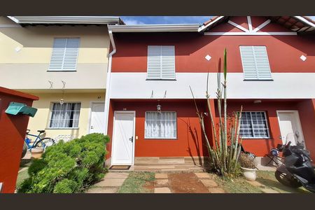 Fachada da casa de casa para alugar com 2 quartos, 75m² em Vila Homero Thon, Santo André