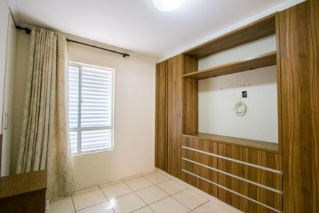Quarto 1 de casa para alugar com 2 quartos, 75m² em Vila Homero Thon, Santo André