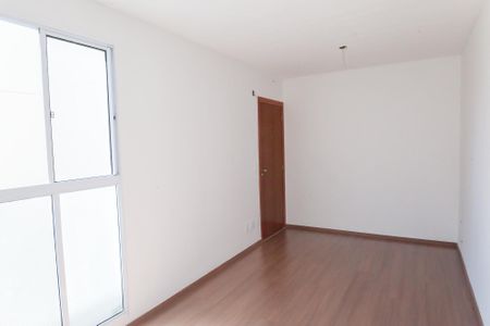 sala de apartamento para alugar com 2 quartos, 45m² em Tres Barras, Contagem