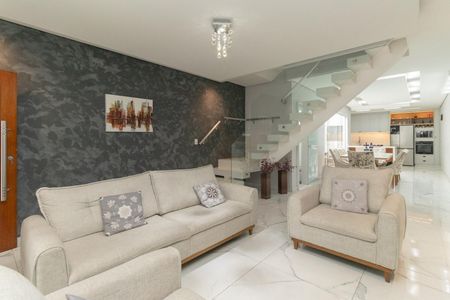 Casa à venda com 4 quartos, 125m² em Jardim Sonia Maria, São Paulo
