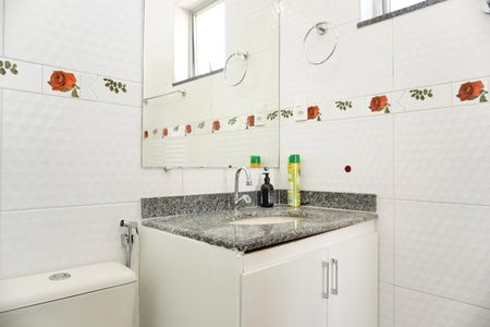 Casa para alugar com 240m², 5 quartos e 3 vagasBanheiro da Suíte 1