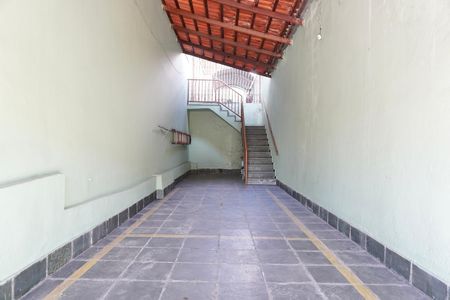 Garagem - 03 vagas  de casa à venda com 5 quartos, 240m² em Vila Oeste, Belo Horizonte