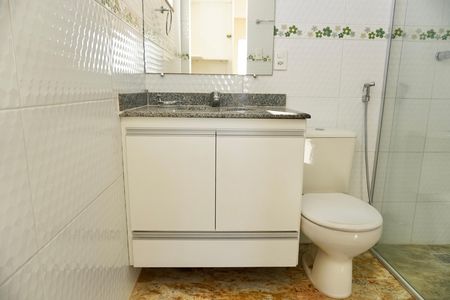 Casa para alugar com 240m², 5 quartos e 3 vagasBanheiro da Suíte 2